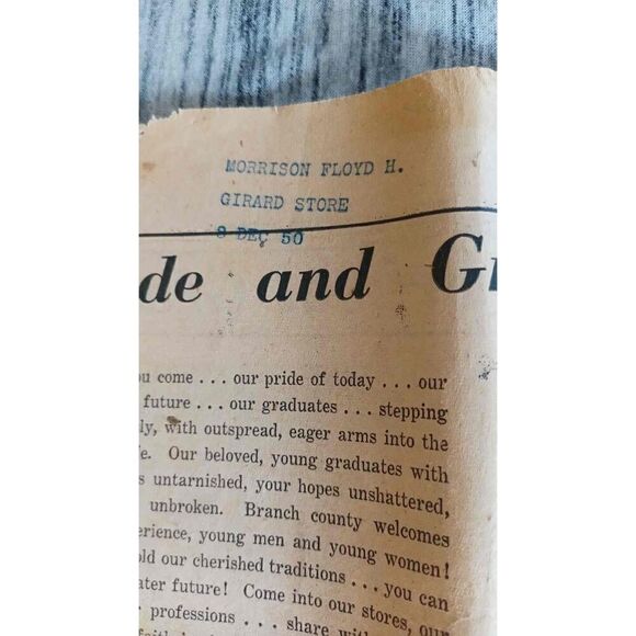 PRESIDENT SLAIN News papers from November 23,25,,26,27 1963 KENNEDY ASS. - Picture 3 of 14